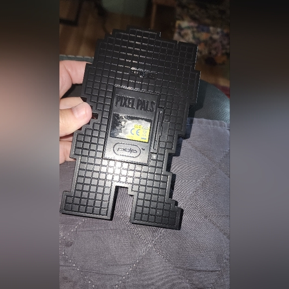 PDp PIXELS PALS MARIO SUPER MARIO WORLD LIGHT UP FIGURE. NO BOX - Picture 3 of 6